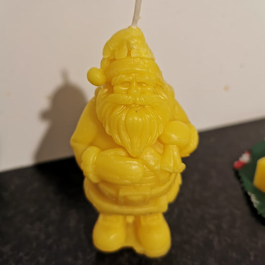 Bivaxljus Tomte (9,5 cm längd)